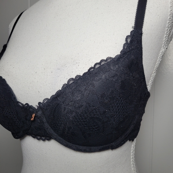 SALE Savage X Fenty Black Lace Padded Push Up Bra Boudoir Sexy Underwire 32C - Picture 4 of 7